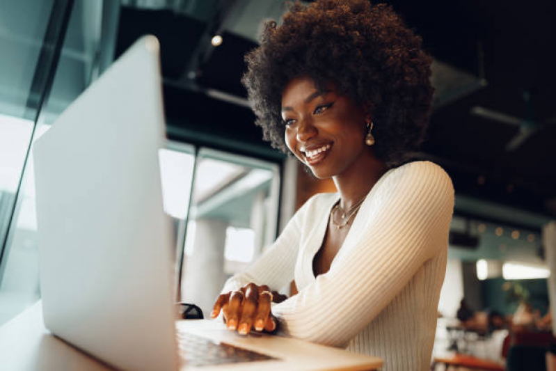 Telefone de Empresa de Aluguel de Notebook Pessoa Física Santa Efigênia - Empresa de Aluguel de Notebooks para Empresas São Paulo